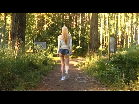 ❤️ Piękna kobieta porusza się powoli, nie naga wideo ❤️❌ Beautiful porn at us ❌️